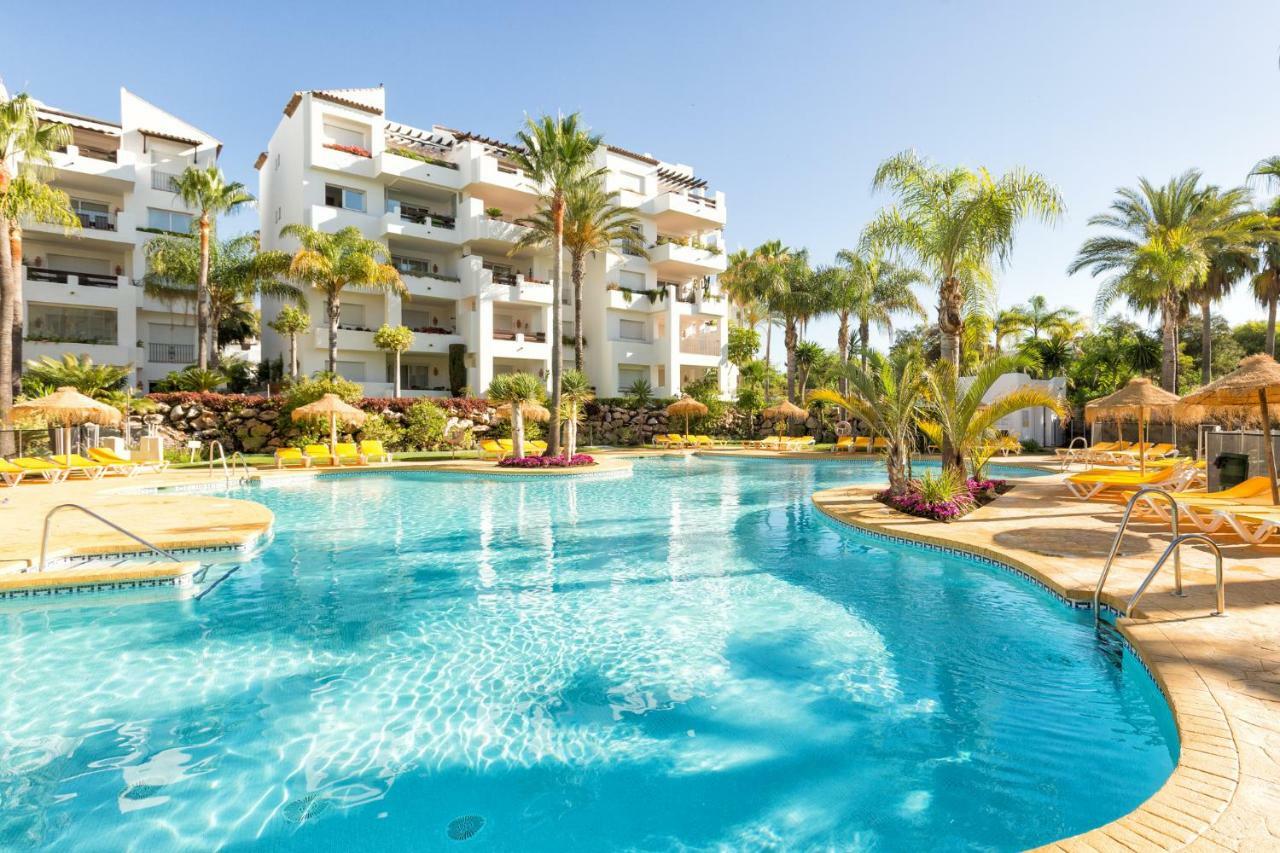 Apartamento Sea & Mountain View Penthouse Estepona Exterior foto